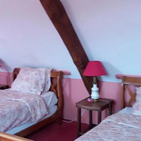 住宿加早餐酒店 Prieure St Pierre De La Luthumiere 布利克斯