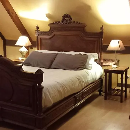 Prieure St Pierre De La Luthumiere 住宿加早餐酒店