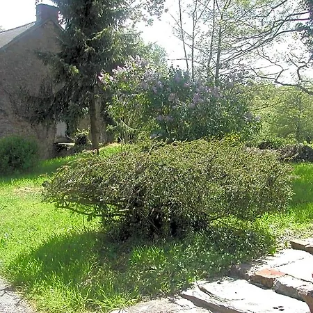 Prieure St Pierre De La Luthumiere Panzió Brix