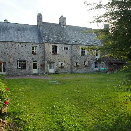 Prieure St Pierre De La Luthumiere 住宿加早餐酒店