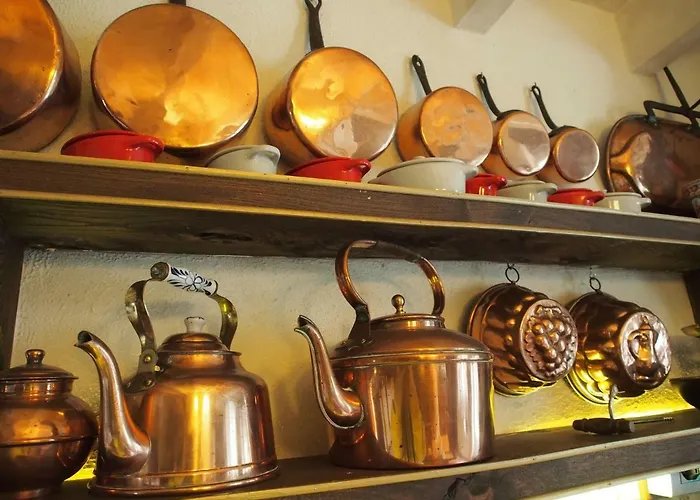 Prieure St Pierre De La Luthumiere *